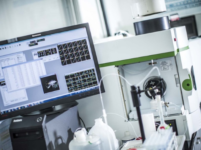 气相色谱法640 x480