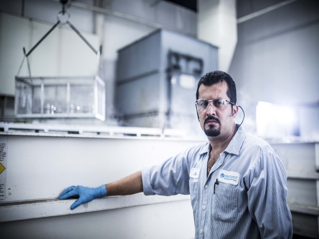 宏观测试服务640 x 480