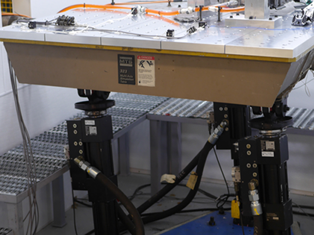 多轴模拟试验台