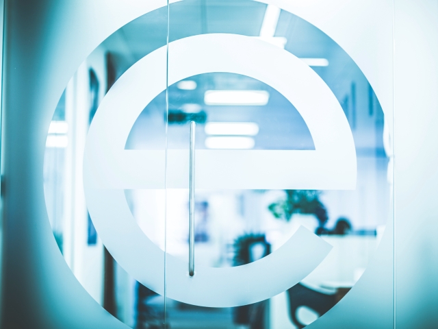 ised-yabo官网入口certification-640x480